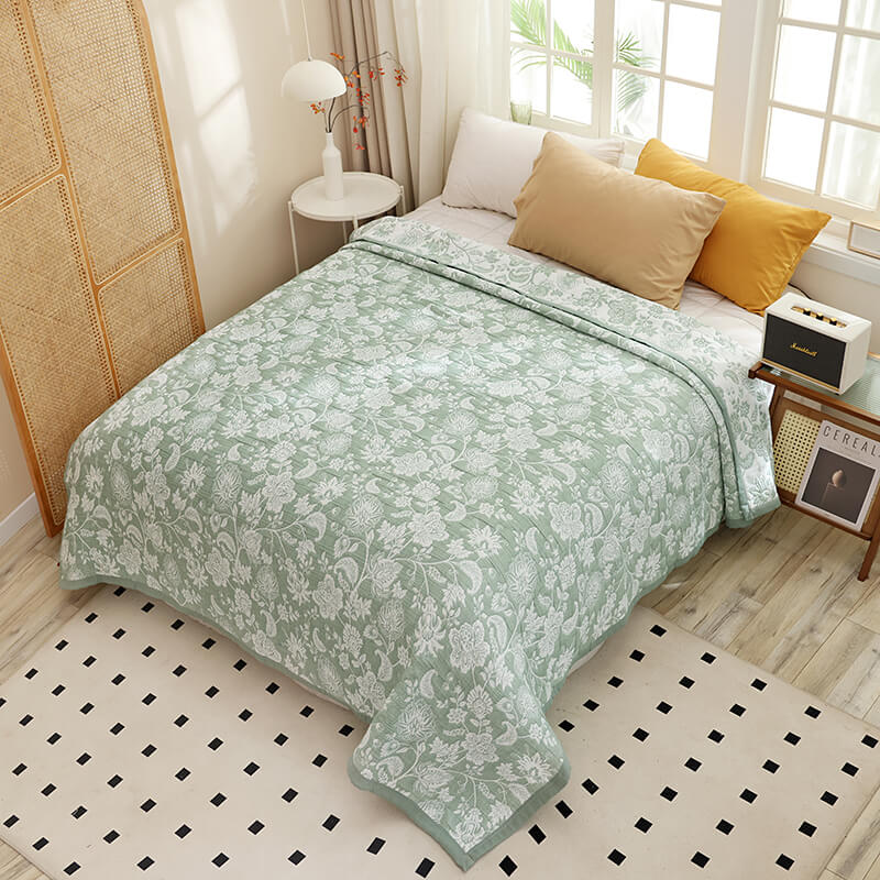 Colcha de Verano Jacquard Algodón Verde – Diseño Floral Elegante.