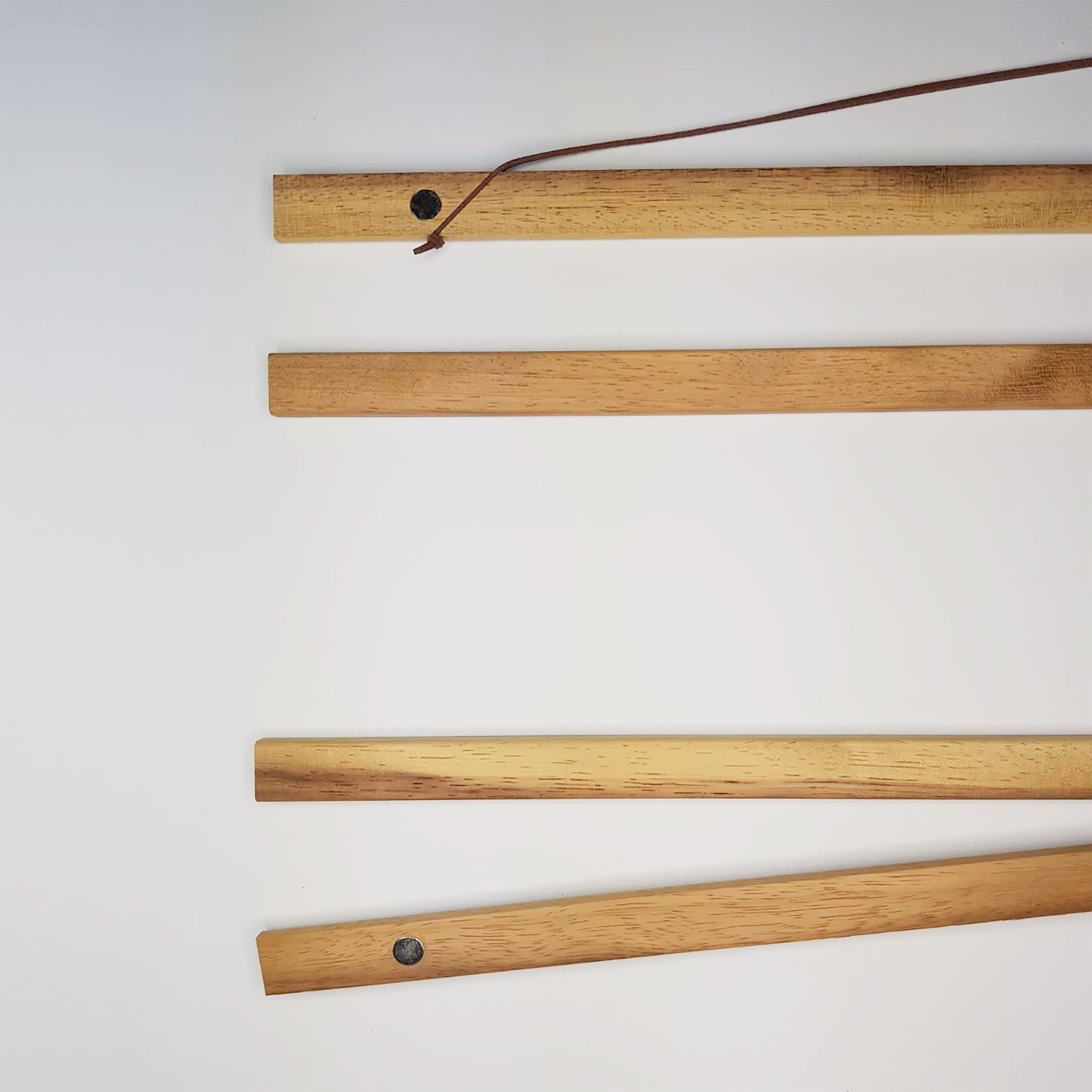 Marco magnético. Madera de Teca - Oma Home