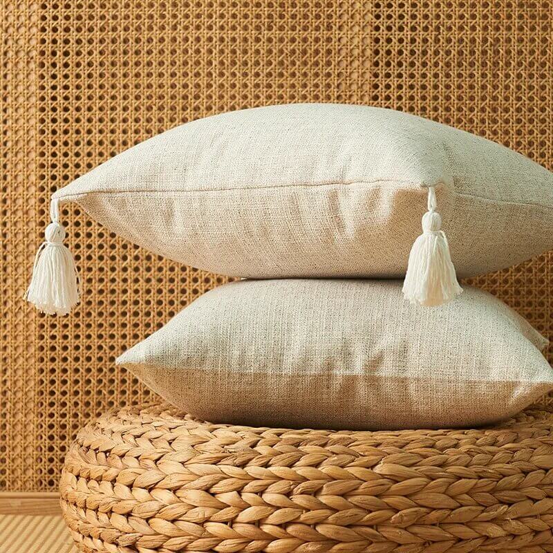 Funda de cojín Sofá liso blanco roto natural con Borlas para un hogar acogedor.