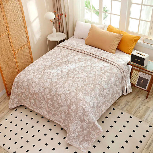 Beige Cotton Jacquard Summer Quilt – Elegant Floral Design.