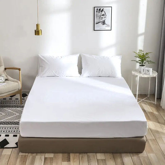 300TC percale fitted sheet. White color.