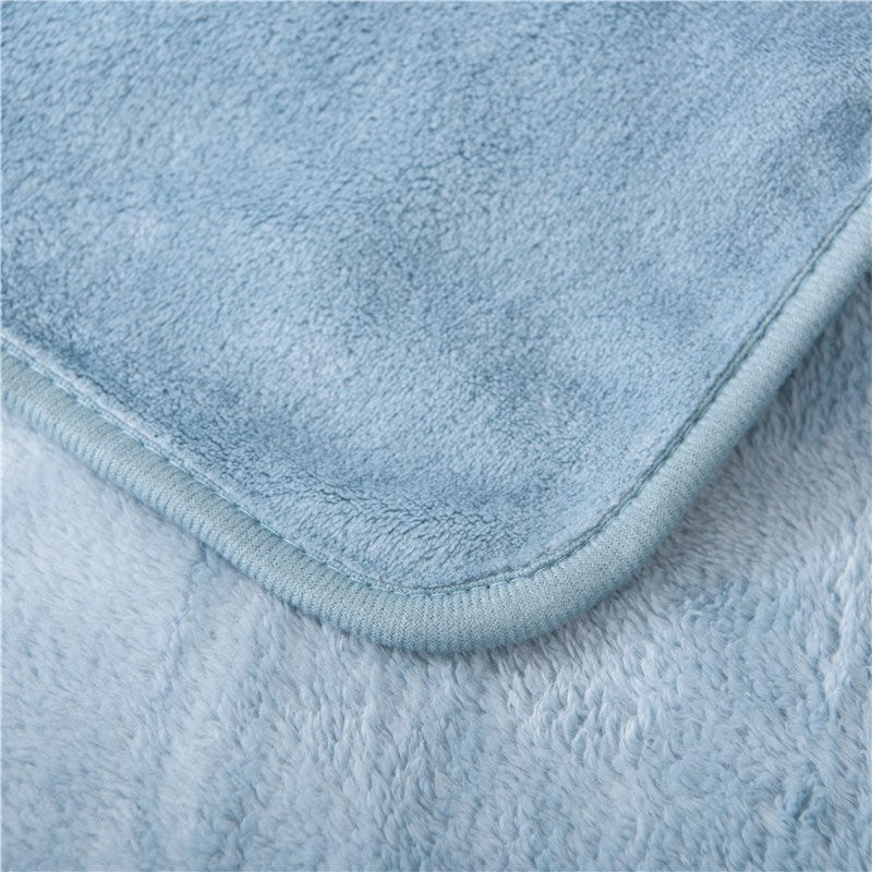 Manta de lã macia. Cor azul.